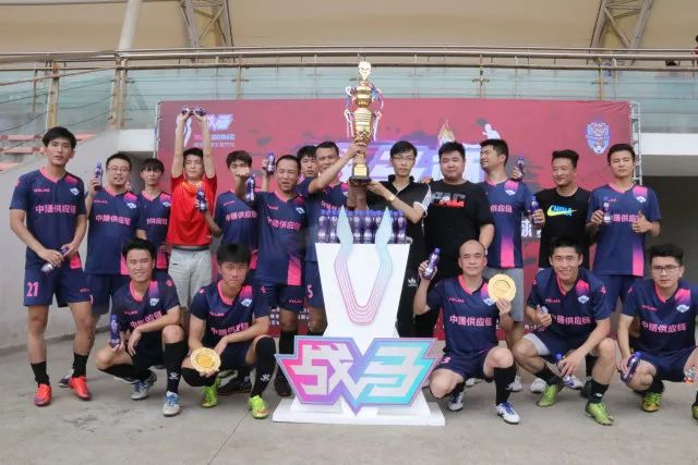 周琦5投2中仅得10分 罚球三不沾登上微博热搜